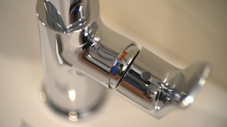 ��������� Hansgrohe Metris 31087000 ��� ��������