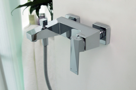 ��������� Bravat Iceberg F676110C-B-RUS ��� ����� � �����