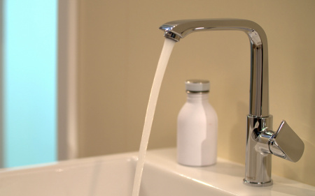 ��������� Hansgrohe Metris 31087000 ��� ��������