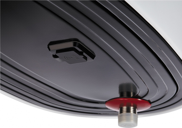 ��������������� Electrolux Centurio IQ 2.0 EWH 100 Silver