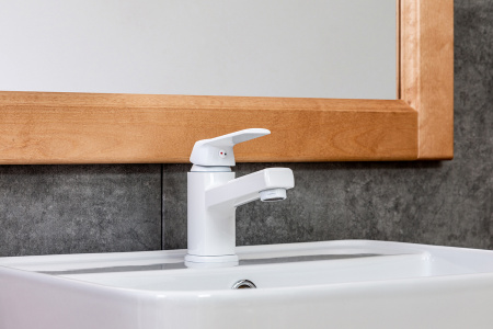 ��������� Orange One Life P02-021w ��� ��������