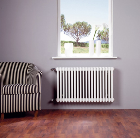 �������� Zehnder Charleston CH 3057/30 1270  RAL 9016