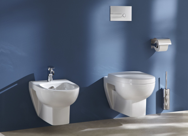 ��������  ���� ��������� Jacob Delafon Odeon Up E4765 + ������� ����������� ��� ���� Grohe Rapid SL 38553001 + ��������� Hansgrohe Focus E2 31920000 �