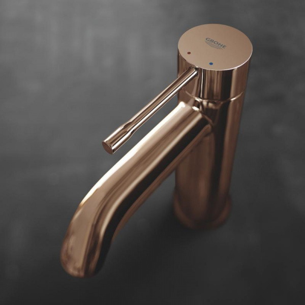 ��������� Grohe Essence New 23589DA1 ��� ��������