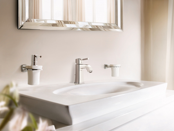 ��������� Grohe Grandera 23303000 ��� ��������