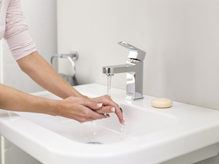 ��������� Ravak Chrome CR 011.00 ��� ��������