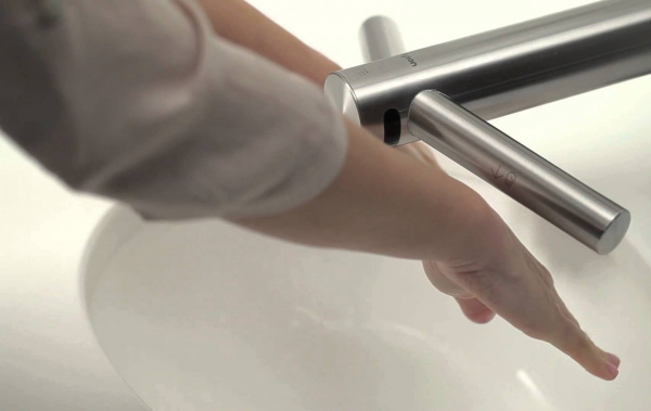 ��������� Dyson Airblade Wash+Dry WD 06 � ���������� ������, ������������, � �������� ��� ���