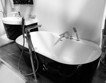 ��������� ����� BelBagno BB14-NERO/BIA 180x80