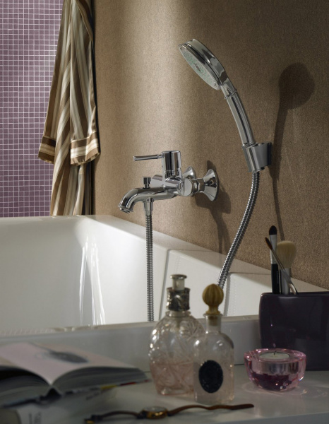 ��������� Hansgrohe Talis Classic 14140000 ��� ����� � �����