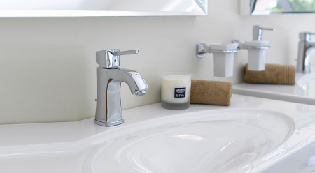 ��������� Grohe Grandera 23303000 ��� ��������
