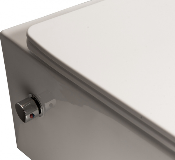 ������ ��������� SantiLine SL-5004SM-BD ������������, � �����������