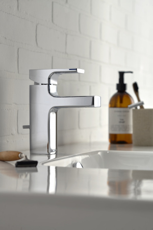 ��������� Jacob Delafon Strayt E37327-CP ��� ��������