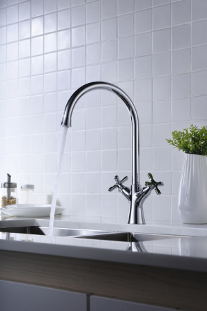 ��������� Lemark Duetto LM5704C ��� �������� �����