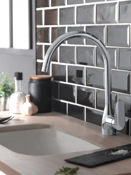 ��������� Jacob Delafon Kumin E99477-CP ��� �������� �����