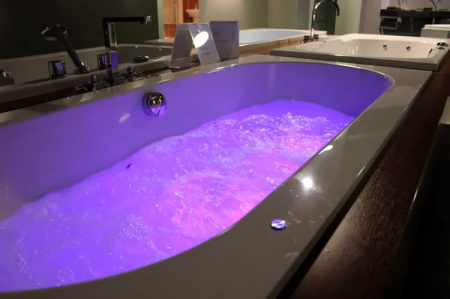 ��������� ����� Villeroy & Boch Oberon UBQ199OBE2V-01 190x90, alpin