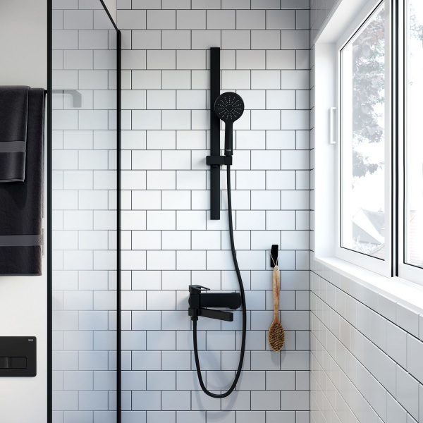 ������� ����� Iddis Shower Hose 04P15BLi19 1.5 �
