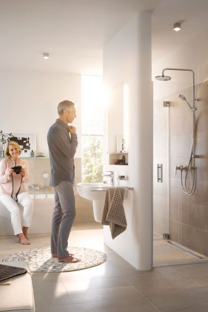 ��������� Kludi Pure&Solid 342900575 ��� ��������