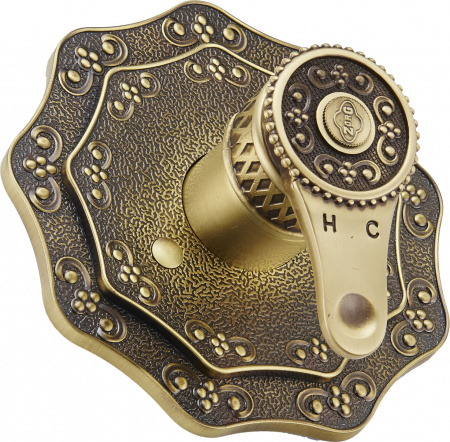 ��������� Zorg Antic A 404DK-BR � ���������� ������, ��� ����