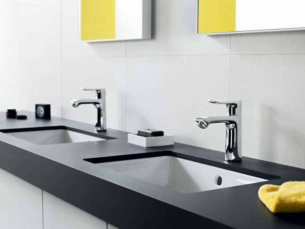 ��������� Hansgrohe Metris 31088000 ��� ��������
