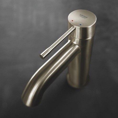 ��������� Grohe Essence New 23589EN1 ��� ��������
