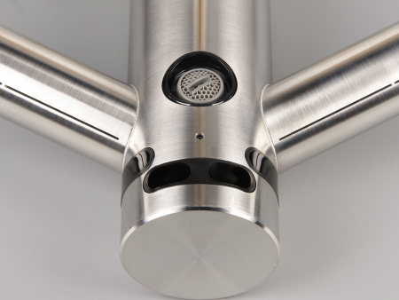 ��������� Dyson Airblade Wash+Dry WD 04 � �������� ��� ���