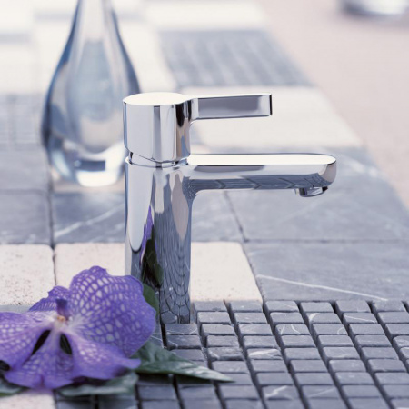 ��������� Hansgrohe Metris S 31068000 ��� ��������