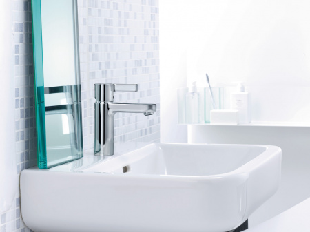 ��������� Hansgrohe Metris S 31060000 ��� ��������