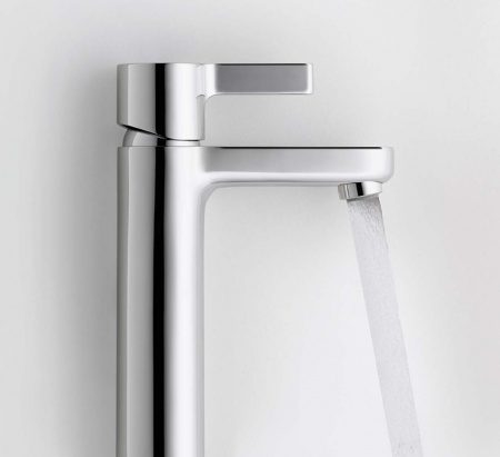 ��������� Hansgrohe Metris S 31021000 ��� ��������