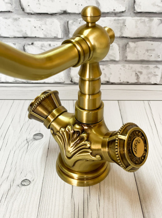 ��������� Milacio Almeria MC.516.BR