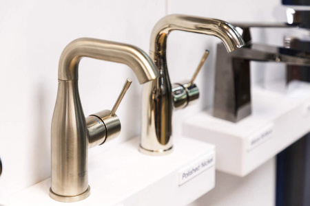 ��������� Grohe Essence New 23462BE1 ��� ��������