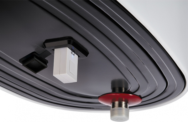 ��������������� Electrolux Centurio IQ 2.0 EWH 100