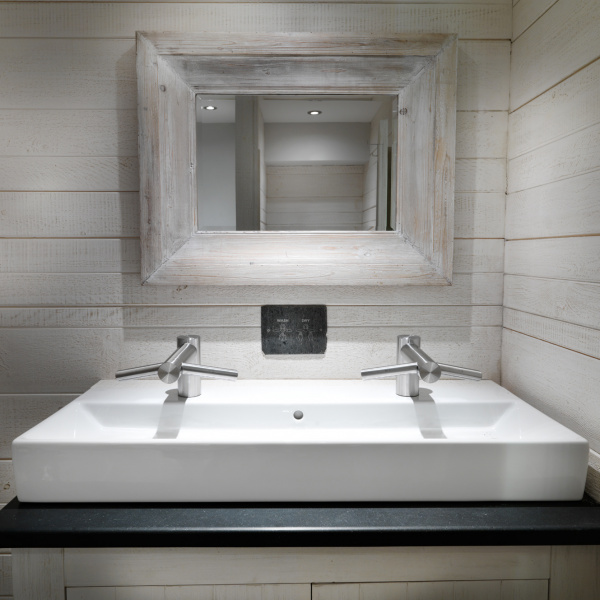 ��������� Dyson Airblade Wash+Dry WD 04 � �������� ��� ���