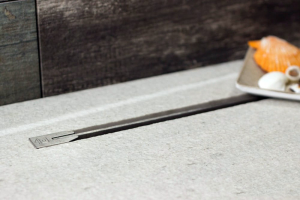   Pestan Confluo Slim Line 550+  