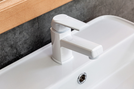 ��������� Orange One Life P02-021w ��� ��������