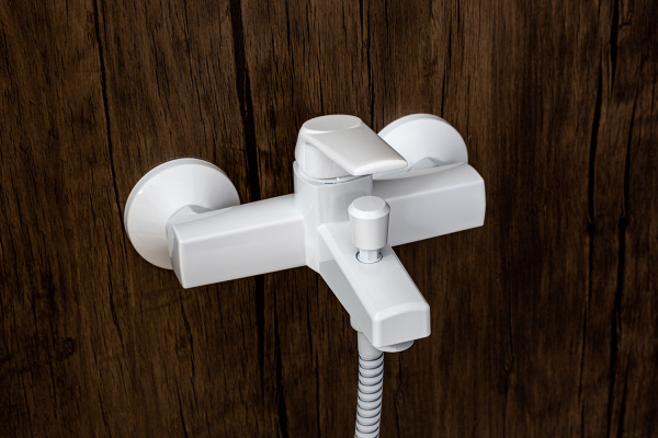 ��������� Orange One Life P02-100w ��� ����� � �����