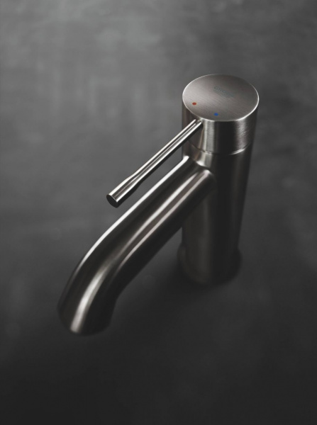 ��������� Grohe Essence New 23589AL1 ��� ��������