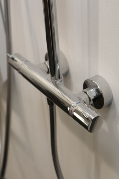 ������� ������ Hansgrohe Raindance Select S S300 2jet 27133400 Showerpipe