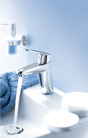 ��������� Grohe Eurodisc Cosmopolitan 3319020E ��� ��������