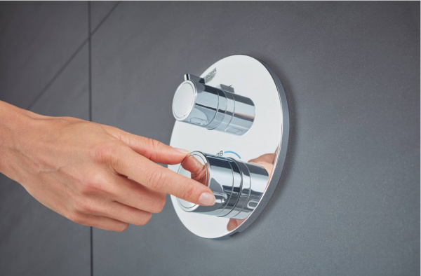 ��������� Grohe Grohtherm 24077000 ��� ����� � �����