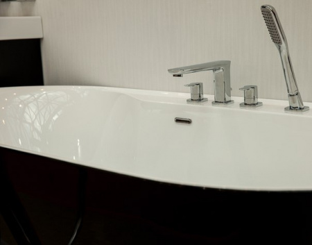 ��������� ����� BelBagno BB14-NERO/BIA 180x80