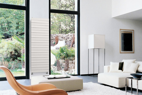   Royal Thermo Piano Forte Tower bianco traffico 22 , 