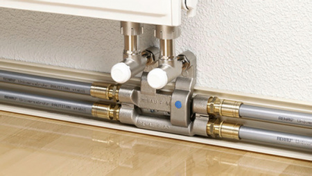   Rehau Rautitan stabil 40x6,0 (: 5 )