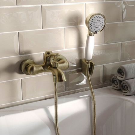 ������� ����� Iddis Oldie OLD3F01i18