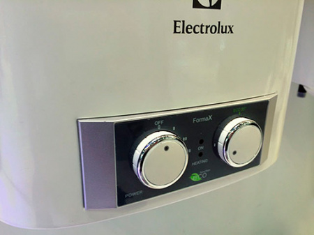 ��������������� Electrolux EWH 30 Formax