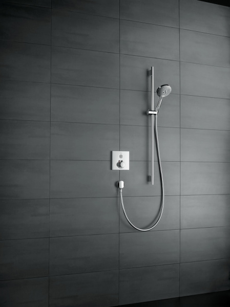 ��������� Hansgrohe ShowerSelect 15762000 ��� ����