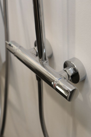 ������� ������ Hansgrohe Raindance Select S S300 2jet 27133000 Showerpipe