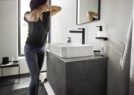 ��������� Hansgrohe Finoris 260 76070670 ��� ��������, ������� ������