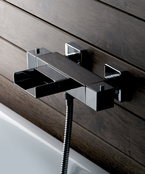 ��������� Paini Dax-R 84CR111THWFKM ��� ����� � �����