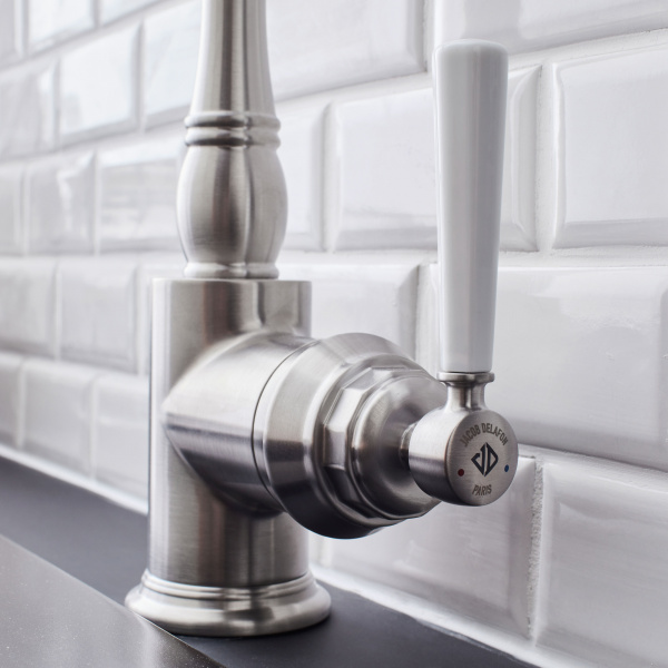 ��������� Jacob Delafon Cleo1889 E24317-VS ��� �������� �����