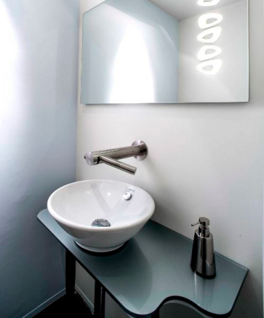 ��������� Dyson Airblade Wash+Dry WD 06 � ���������� ������, ������������, � �������� ��� ���